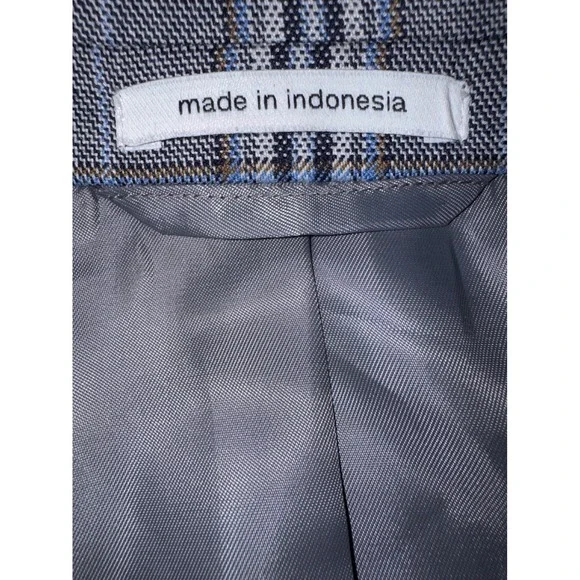 New w/ Tags Bar III Mens Slim Fit Plaid Stretch Blazer Suit Jacket Blue Grey 42L